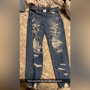American eagle mom jean